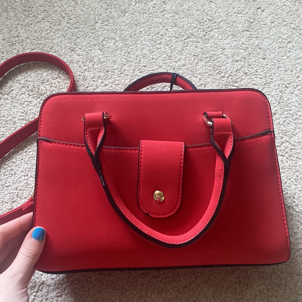 New With Tags Beautiful Red Vegan Leather Crossbody Purse